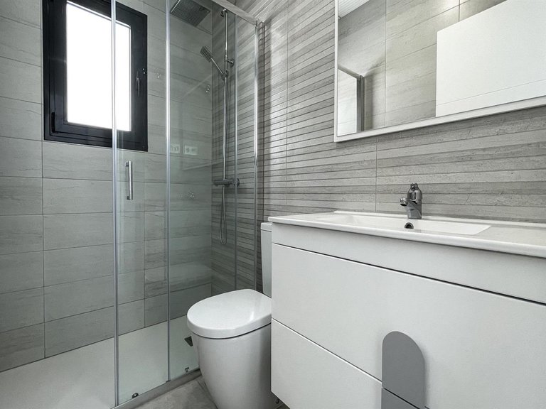 Villa for Sale in Pinar De Campoverde, Alicante 11