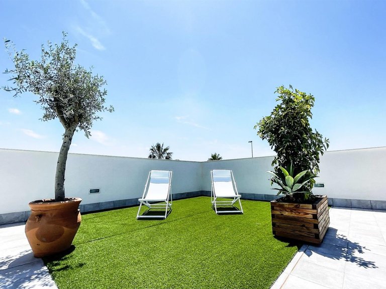 Villa for Sale in Pinar De Campoverde, Alicante 12