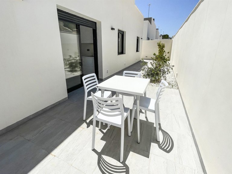 Villa for Sale in Pinar De Campoverde, Alicante 13