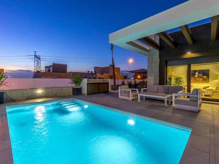 Villa for Sale in Rojales, Alicante 30