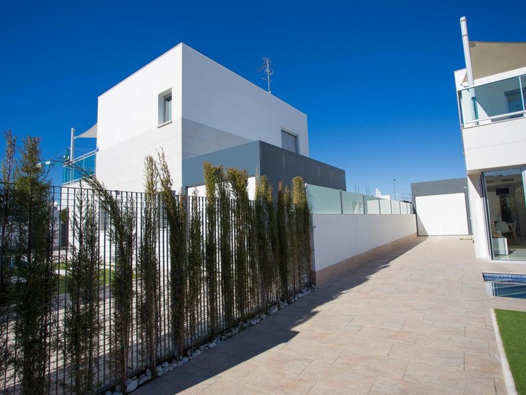 Villa for Sale in Los Alcázares, Murcia 25