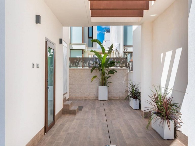 Villa for Sale in Los Montesinos, Alicante 20