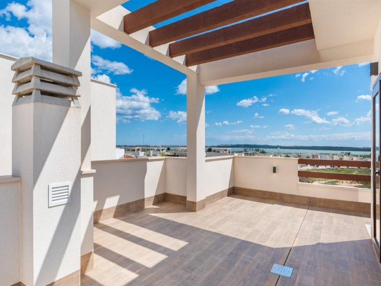 Villa for Sale in Los Montesinos, Alicante 25