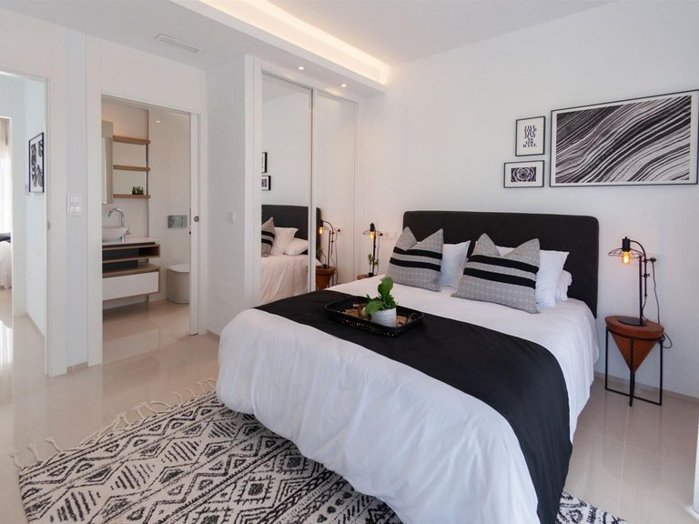 Villa for Sale in Los Alcázares, Murcia 9