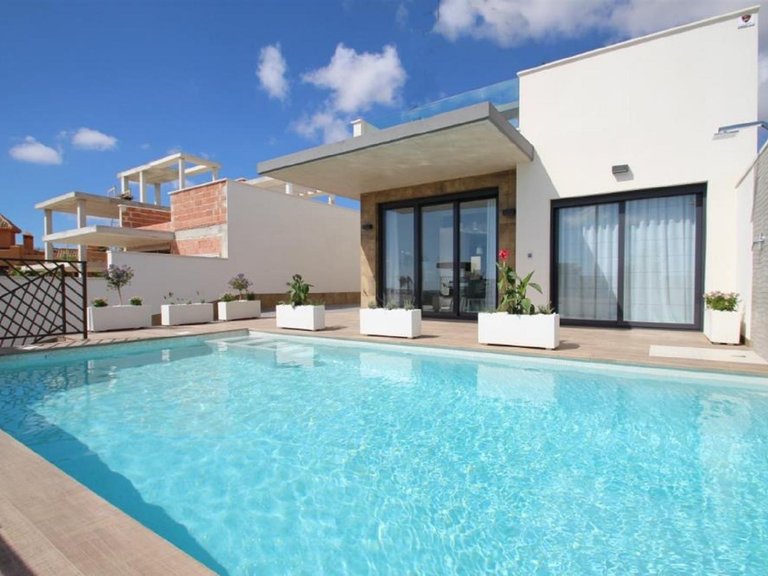 Villa for Sale in San Miguel De Salinas, Alicante 17