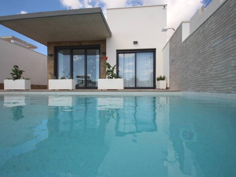 Villa for Sale in San Miguel De Salinas, Alicante 18