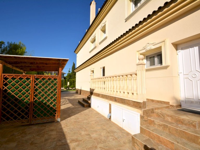 Villa for Sale in Costa Blanca Orihuela Costa, Alicante 35