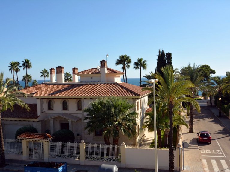 Villa for Sale in Costa Blanca Orihuela Costa, Alicante 46