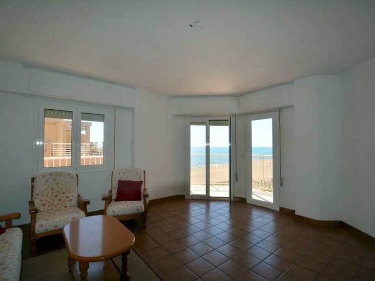 Apartment for Sale in Costa Blanca Torrevieja, Alicante 3