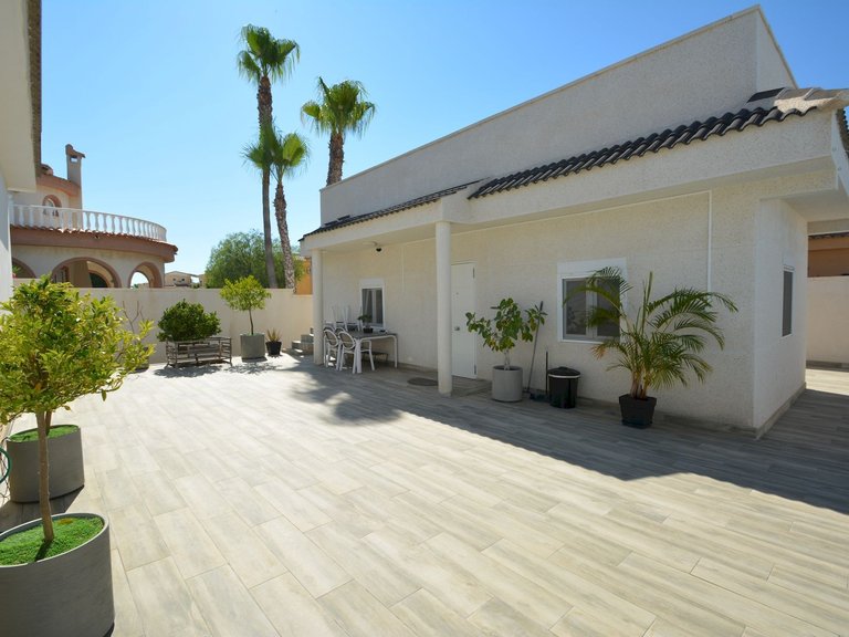 Villa for Sale in Costa Blanca Ciudad Quesada, Alicante 4