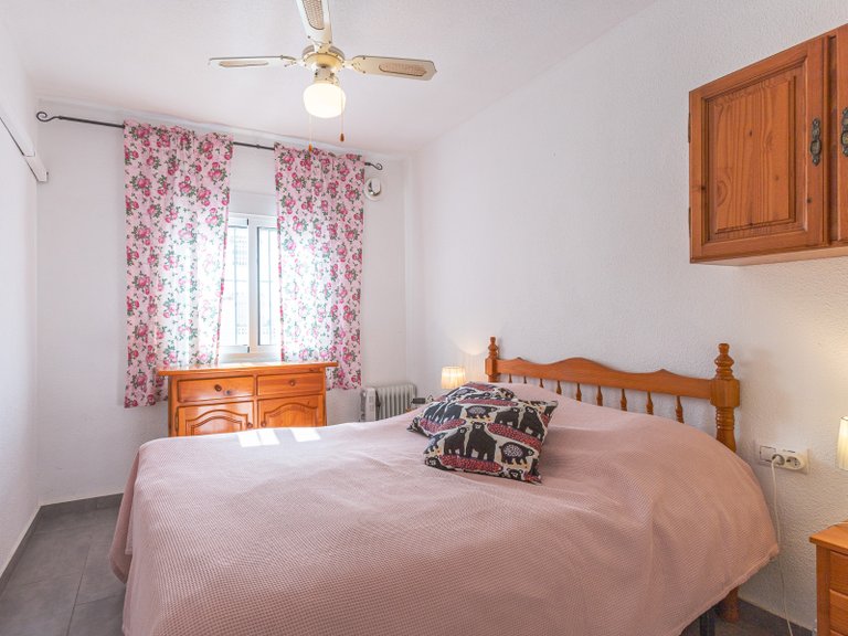 Apartment for Sale in Los Balcones, Alicante 13