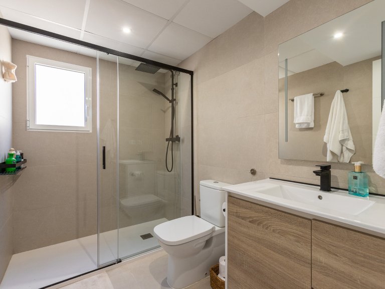 Villa for Sale in Costa Blanca Los Balcones, Alicante 32