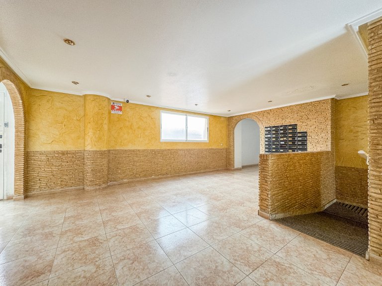 Apartment for Sale in Torrevieja, Alicante 18