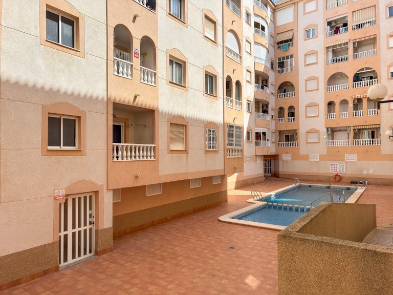 Apartment for Sale in Torrevieja, Alicante 16