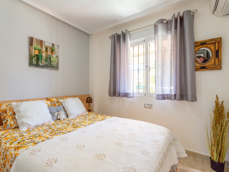 Apartment for Sale in Villamartin, Alicante 12
