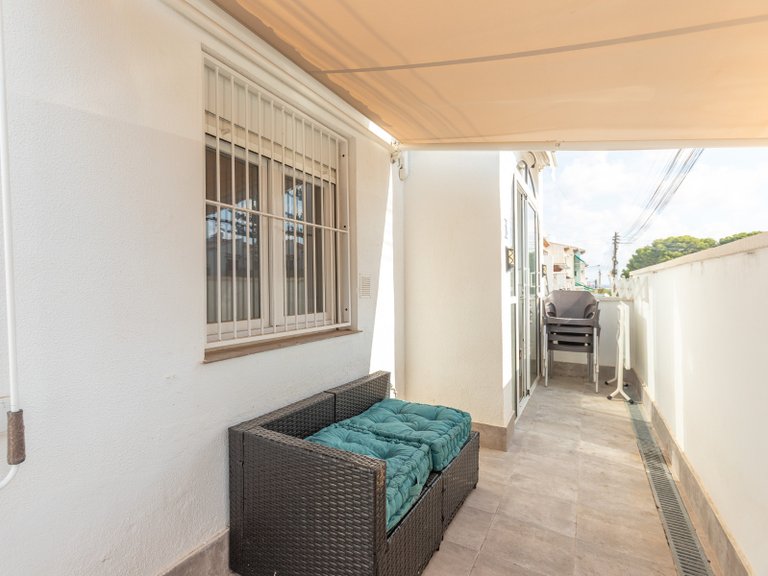 Apartment for Sale in Los Balcones, Alicante 21
