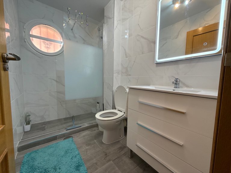 Apartment for Sale in Cabo Roig, Alicante 16