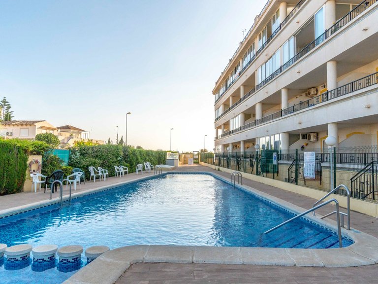 Apartment for Sale in Playa Flamenca, Alicante 2