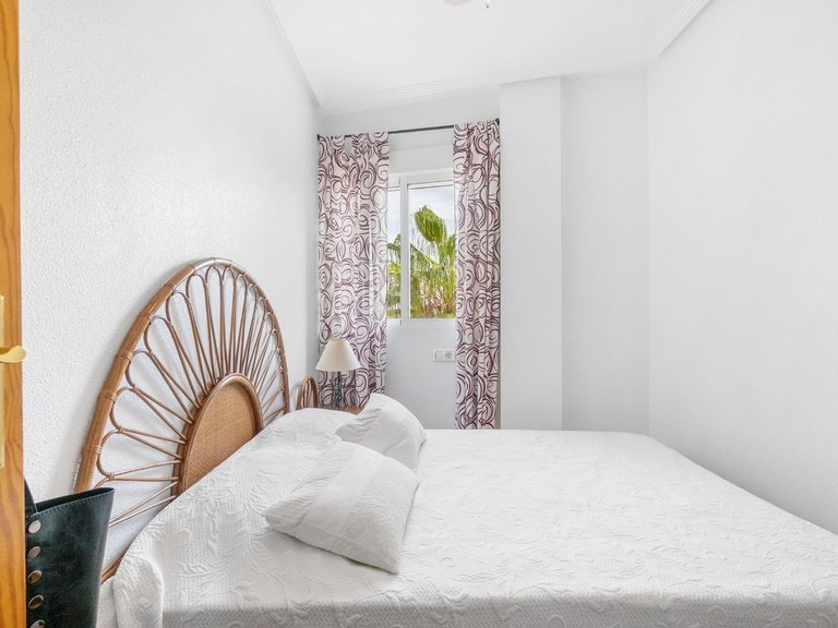 Apartment for Sale in Playa Flamenca, Alicante 24