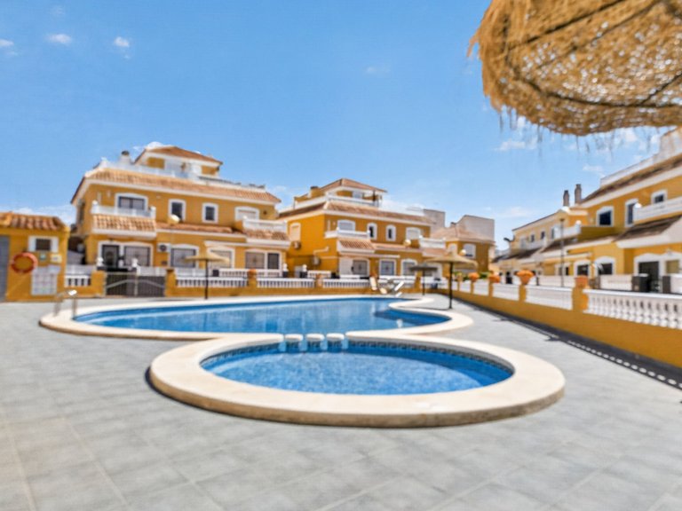 Town House for Sale in Playa Flamenca, Alicante 27