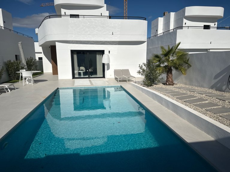 Villa for Sale in Ciudad Quesada, Ciudad Quesada - Rojales, Alicante 1