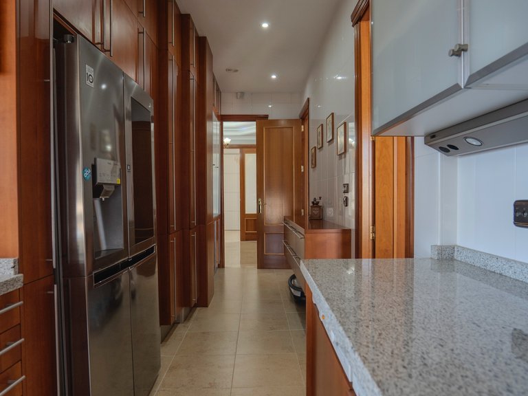 Apartment for Sale in Benidorm, Alicante 19