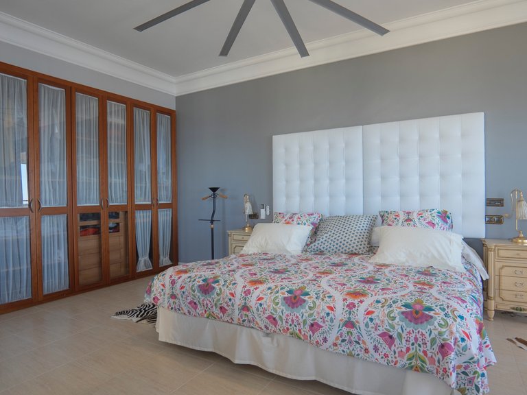 Apartment for Sale in Benidorm, Alicante 28