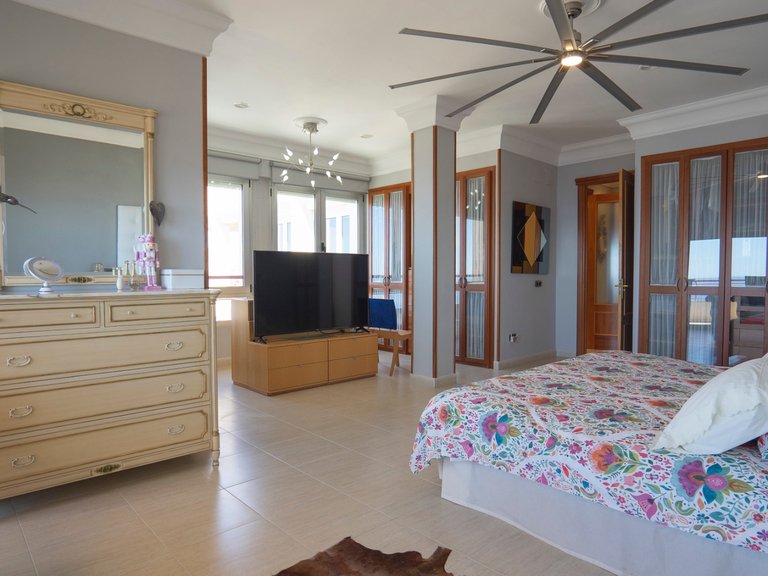 Apartment for Sale in Benidorm, Alicante 31