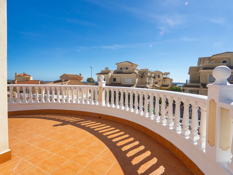 Villa for Sale in Rojales, Ciudad Quesada, Alicante 24