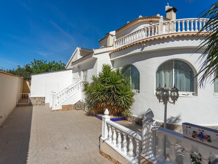 Villa for Sale in Rojales, Ciudad Quesada, Alicante 4