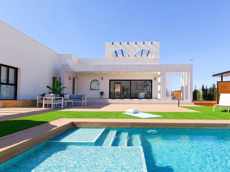 Villa for Sale in Ciudad Quesada - Doña Pepa, Ciudad Quesada, Alicante 4