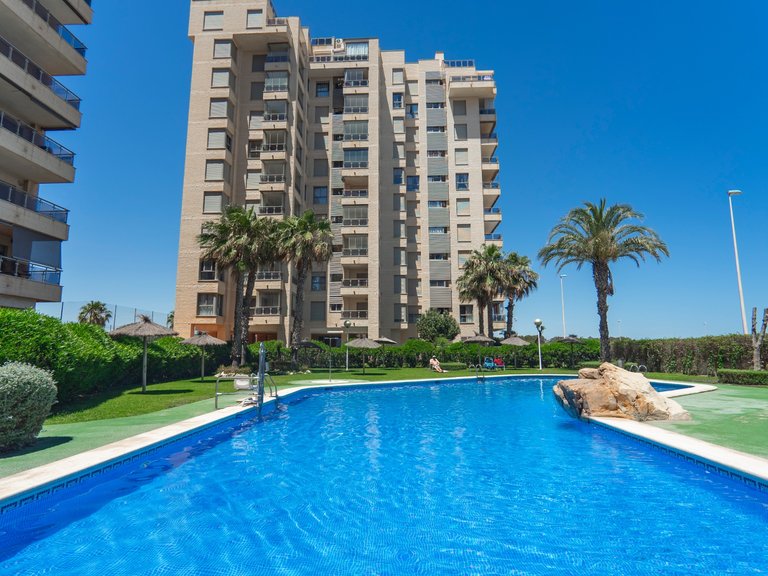 Apartment for Sale in Puerto Deportivo, Guardamar Del Segura, Alicante 1