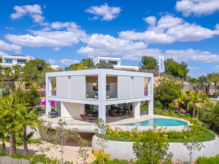 Villa for Sale in Las Colinas Golf and Country Club, Las Colinas Golf, Alicante 22