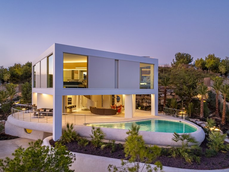 Villa for Sale in Las Colinas Golf and Country Club, Las Colinas Golf, Alicante 1