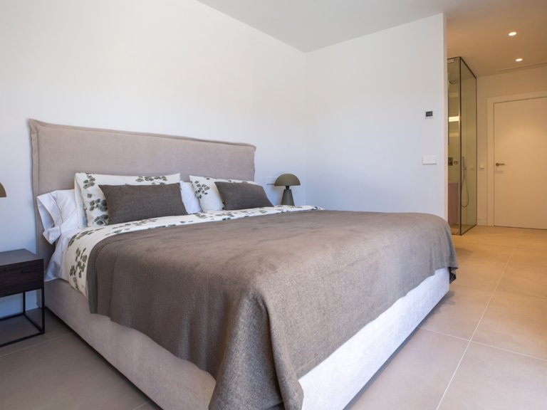 Villa for Sale in Las Colinas Golf, Alicante 13