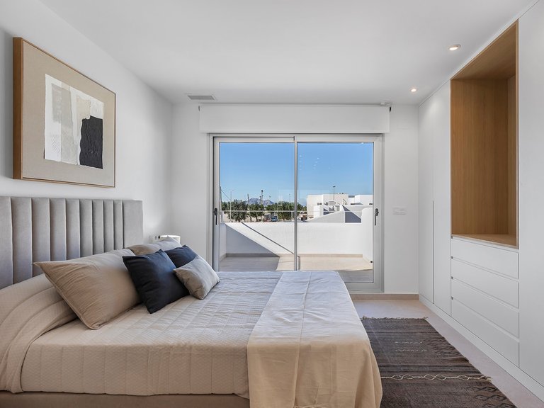 Villa for Sale in Sector 3, Dolores, Alicante 38