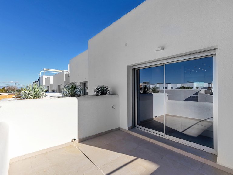 Villa for Sale in Sector 3, Dolores, Alicante 44