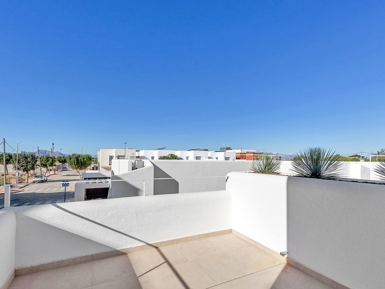 Villa for Sale in Sector 3, Dolores, Alicante 45