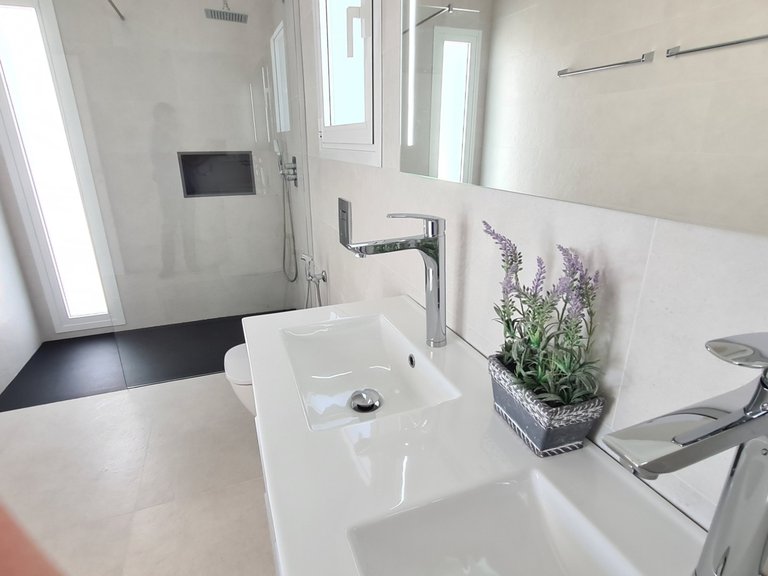 Villa for Sale in La Marina, Alicante 24