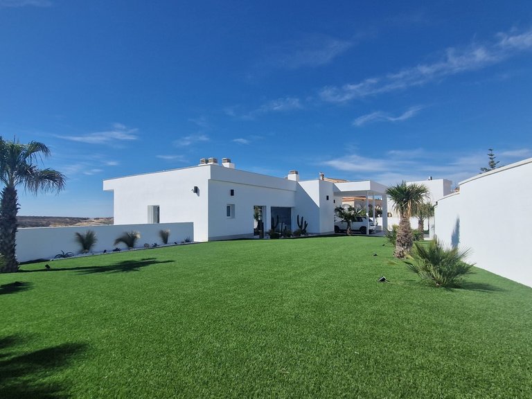 Villa for Sale in La Marina, Alicante 50