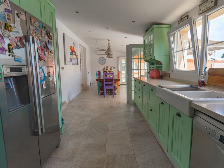 Villa for Sale in Heredades, Las Heredades, Alicante 12