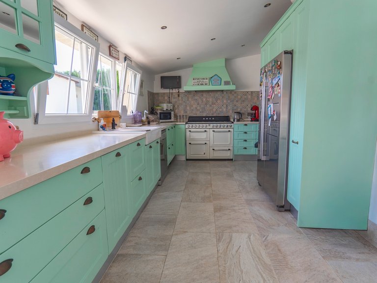 Villa for Sale in Heredades, Las Heredades, Alicante 11