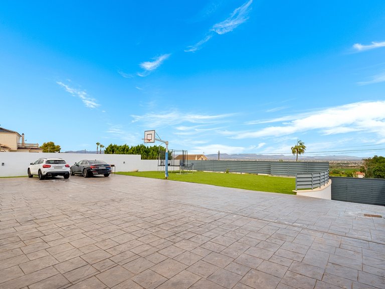 Villa for Sale in Algorfa, Alicante 16