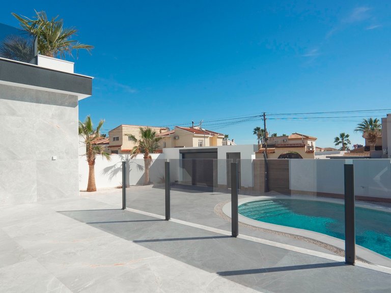 Villa for Sale in Ciudad Quesada, Alicante 26