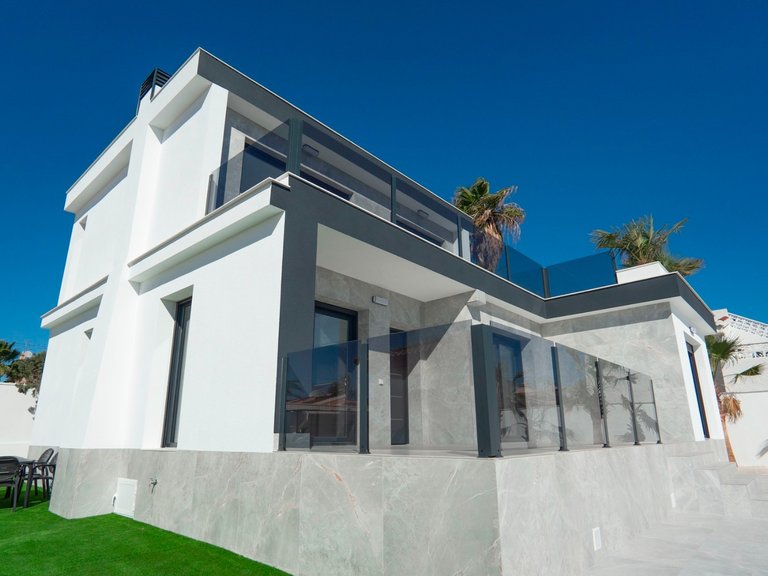 Villa for Sale in Ciudad Quesada, Alicante 3