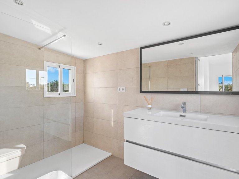 Country House for Sale in Dolores, Alicante 34
