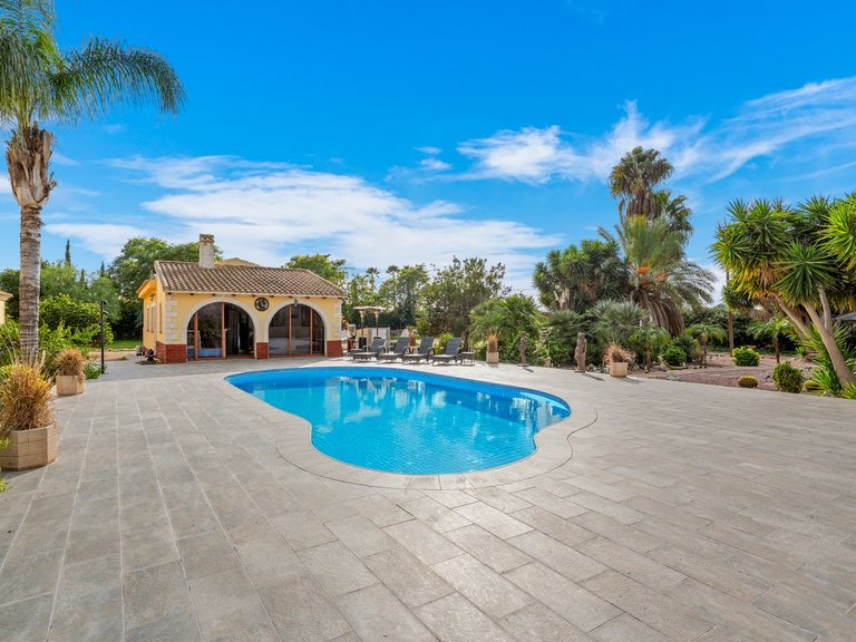 Country House for Sale in Orihuela, Alicante 11