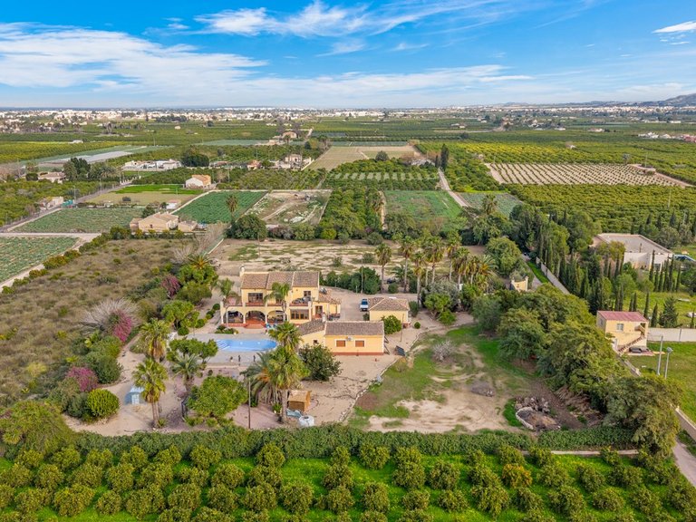 Country House for Sale in Orihuela, Alicante 44