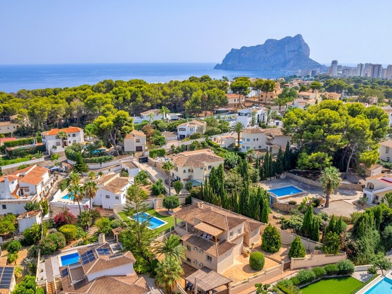 Villa for Sale in Benissa, Alicante 2