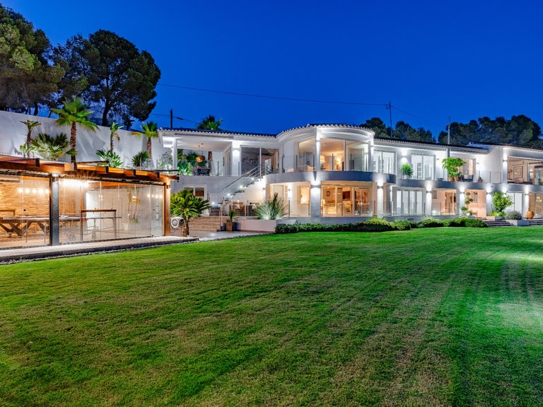 Villa for Sale in Benissa, Alicante 49